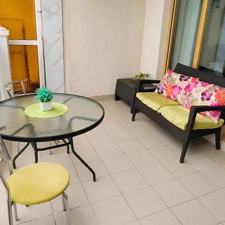 Apartment In Arcadia Palace With Sea View! Odessa