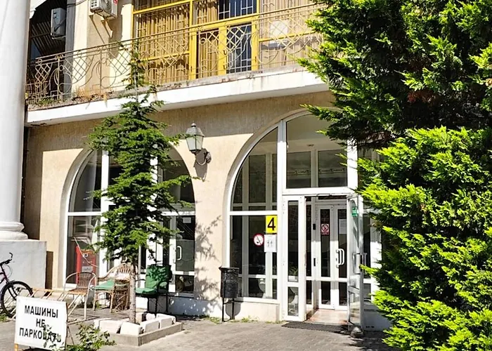 In Arcadia Palace With Sea View! *