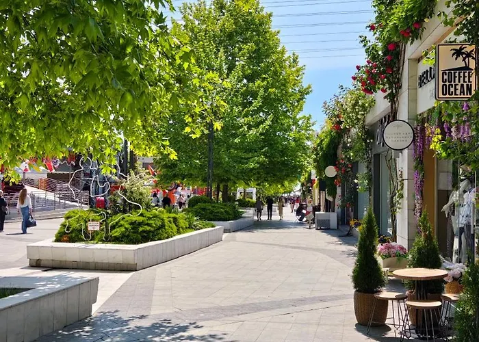 In Arcadia Palace With Sea View! Odessa